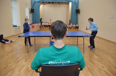 Школьный турнир по пинг-понгу